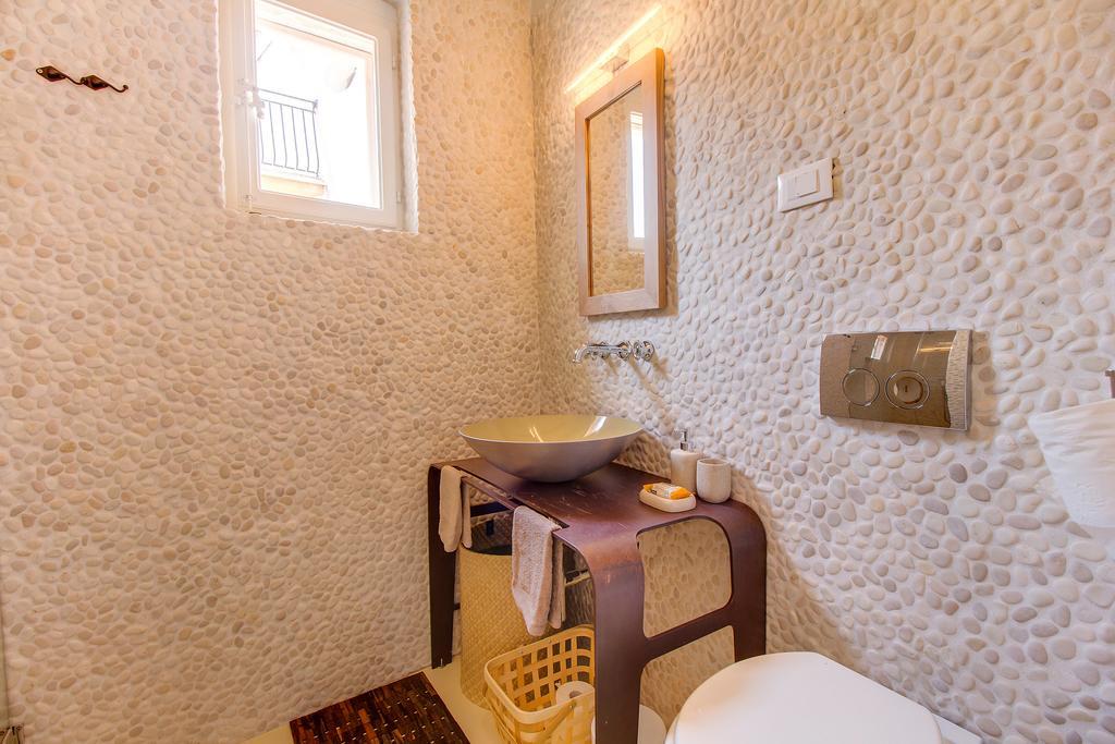 Apartments Argemonia Mali Losinj Luaran gambar